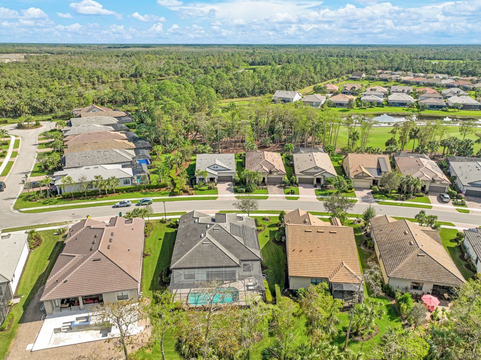 9431 Greyhawk Trl, Naples, FL 34120