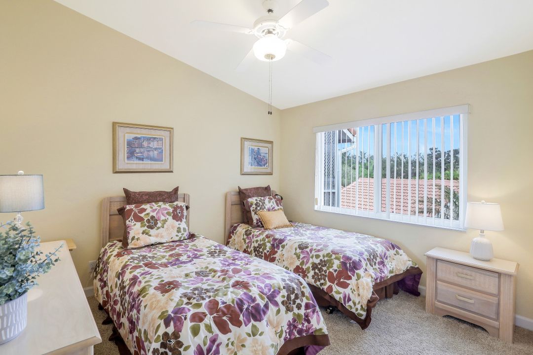 2305 Hidden Lake Dr #4, Naples, FL 34112