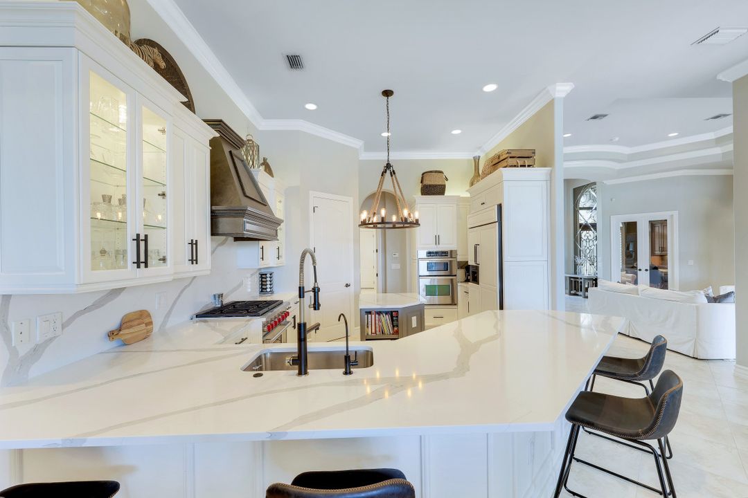 22240 Wood Run Ct, Bonita Springs, FL 34135