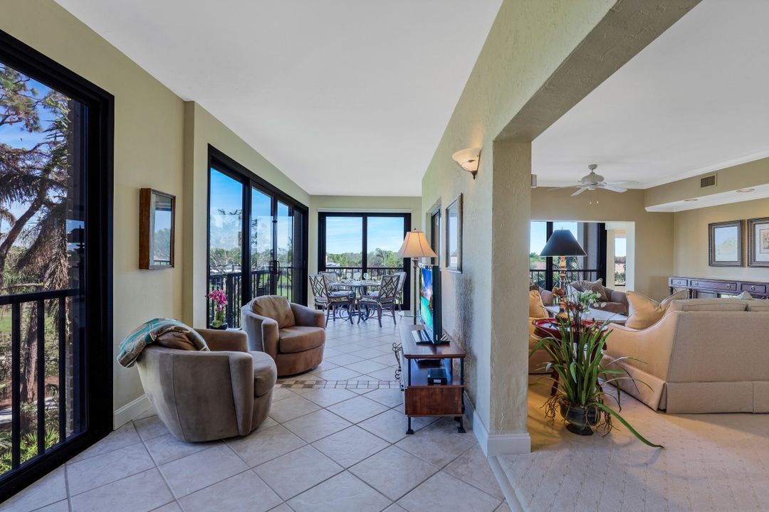 6760 Pelican Bay Blvd #344, Naples, FL 34108