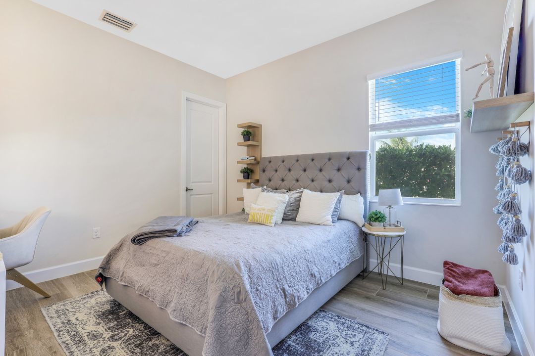 18421 WildBlue Blvd, Fort Myers, FL 33913