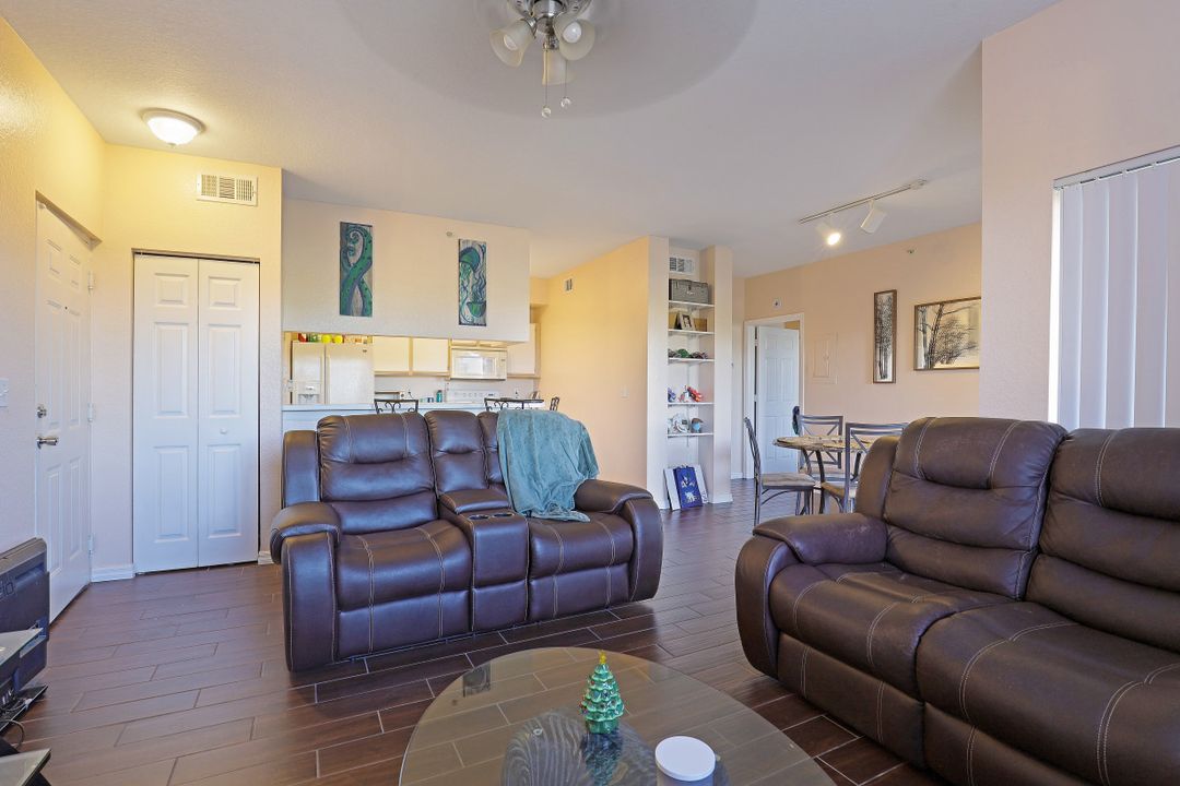 6481 Aragon Way #203, Fort Myers, FL 33966