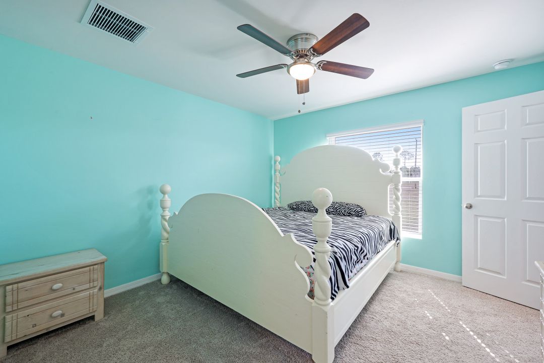 1634 NE 34th St, Cape Coral, FL 33909