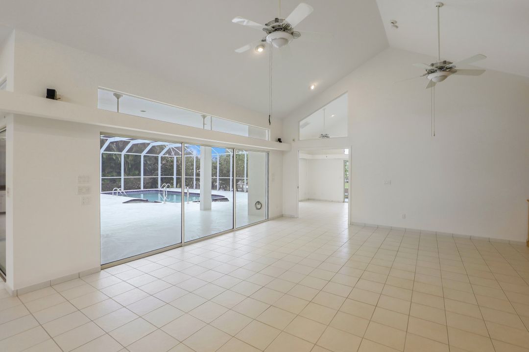 5364 Darby Ct, Cape Coral, FL 33904