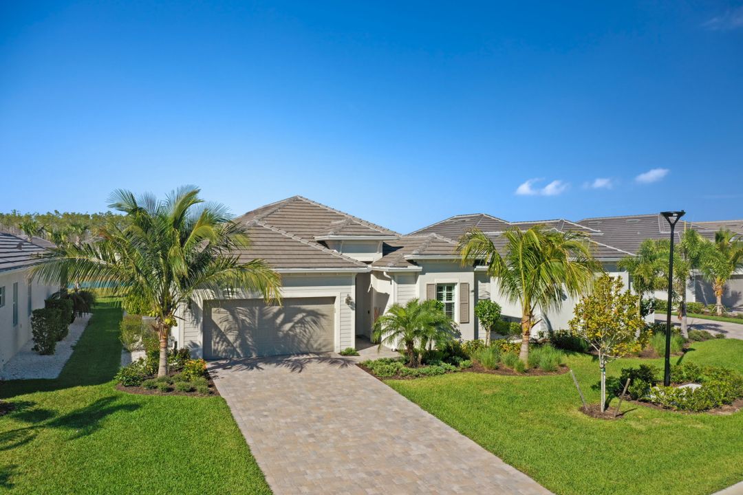 15254 Blue Bay Cir, Fort Myers, FL 33913