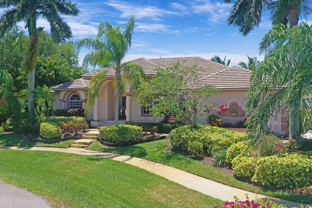 951 Olive Ct, Marco Island, FL 34145