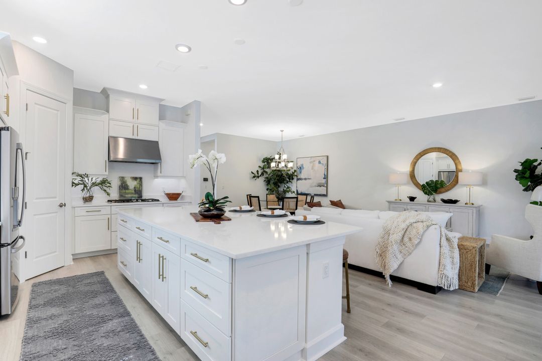 8924 Cappello Ct, Naples, FL 34119