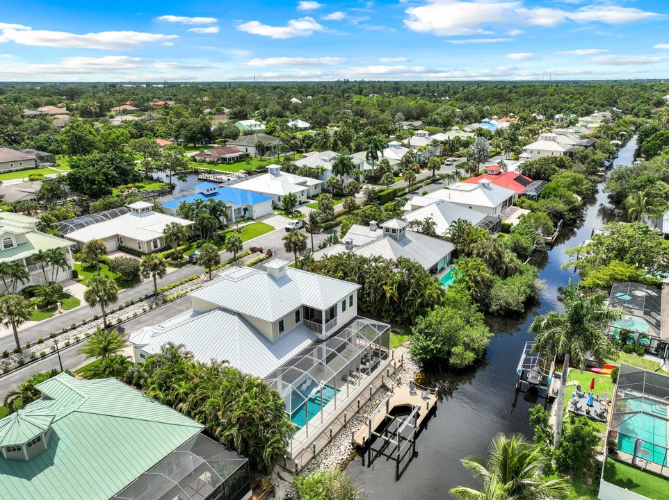 27050 Flamingo Dr, Bonita Springs, FL 34135