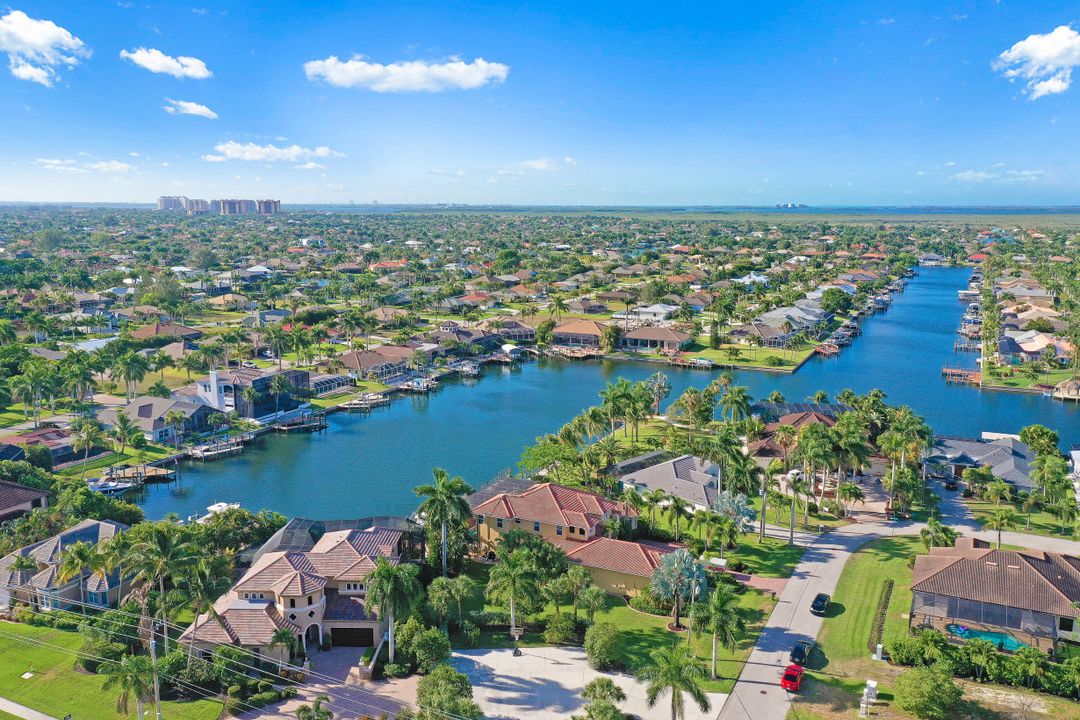 2604 Cape Coral Pkwy W, Cape Coral, FL 33914