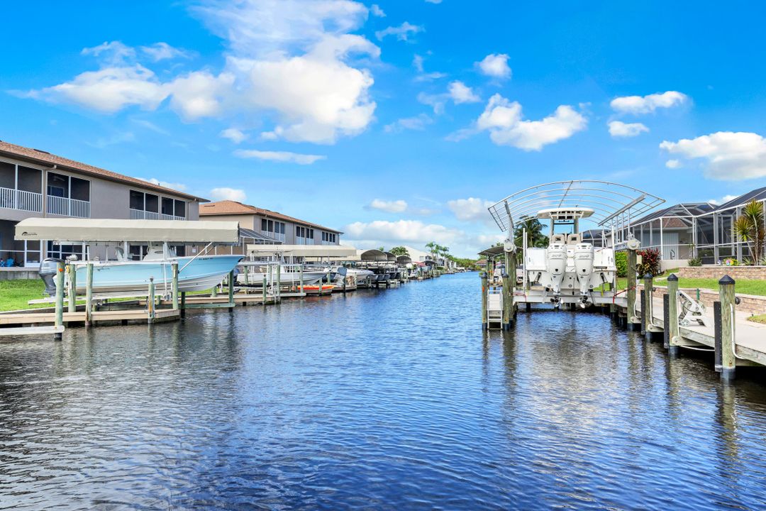 1306 SW 47th St, Cape Coral, FL 33914