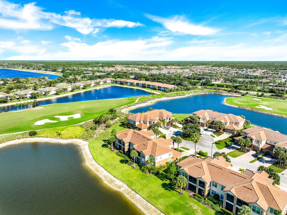 9220 Quartz Ln #201, Naples, FL 34120