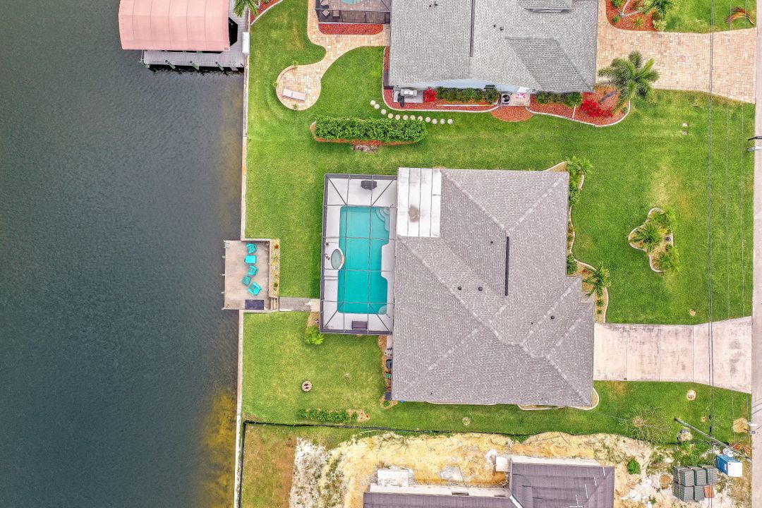 2307 SW 40th St, Cape Coral, FL 33914