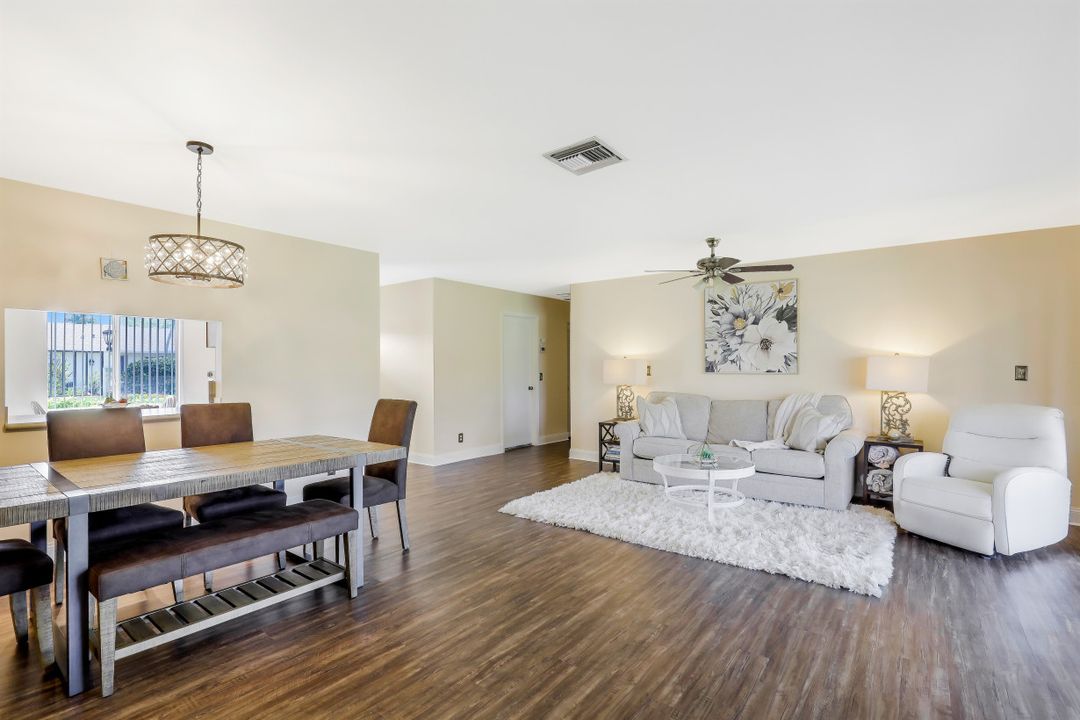 51 Glades Blvd #2, Naples, FL 34112