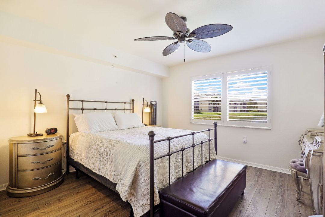 4940 Cougar Ct S #101, Naples, FL 34109