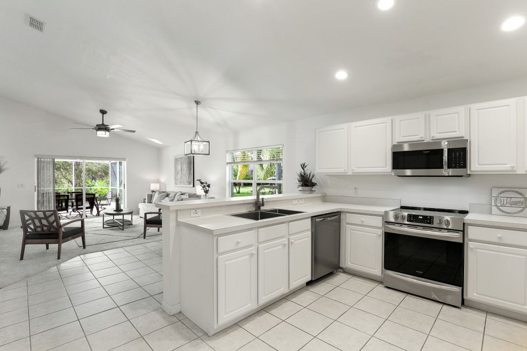 8833 Cypress Preserve Pl, Fort Myers, FL 33912