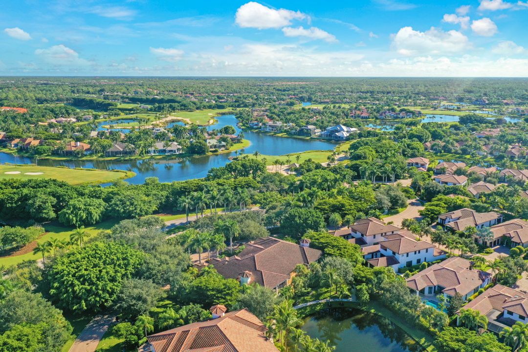 2325 Residence Cir #201, Naples, FL 34105