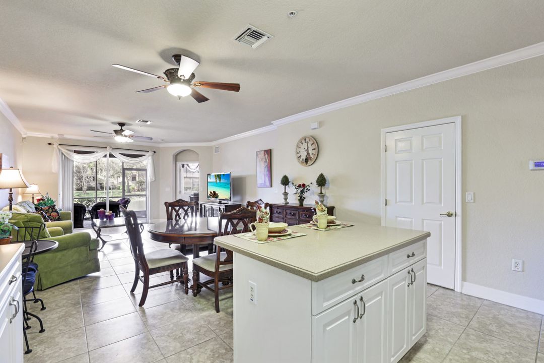 9621 Spanish Moss Way #3813, Bonita Springs, FL 34135