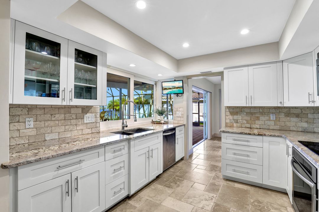 1803 SE 45th St, Cape Coral, FL 33904