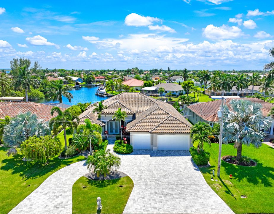 5334 SW 22nd Pl, Cape Coral, FL 33914