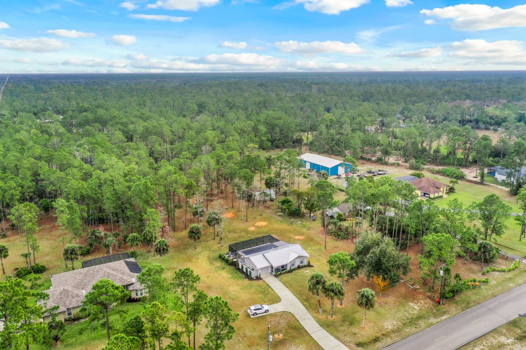 1960 16th St NE, Naples, FL 34120