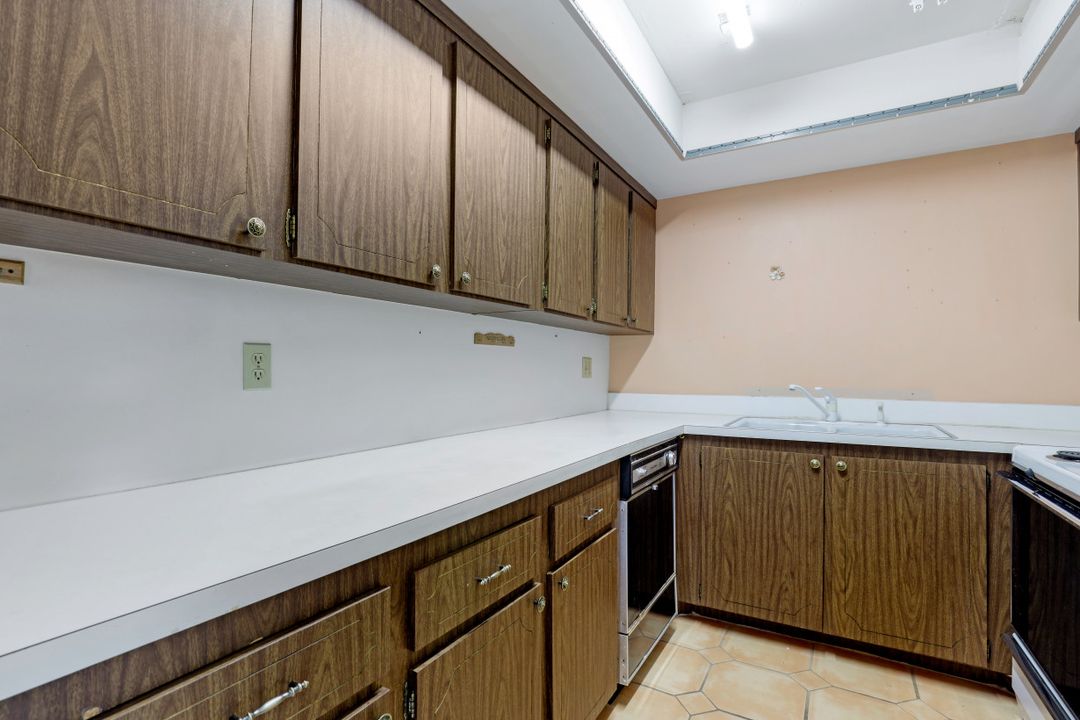 117 Teryl Rd #3, Naples, FL 34112