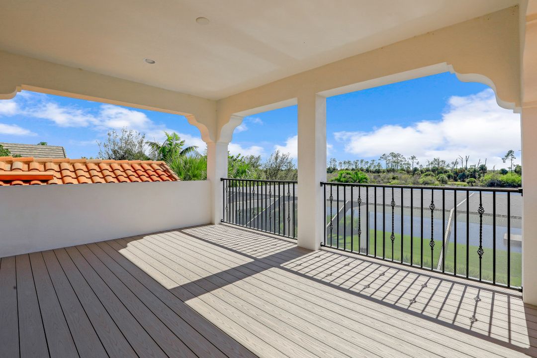 3202 Cullowee Ln, Naples, FL 34109