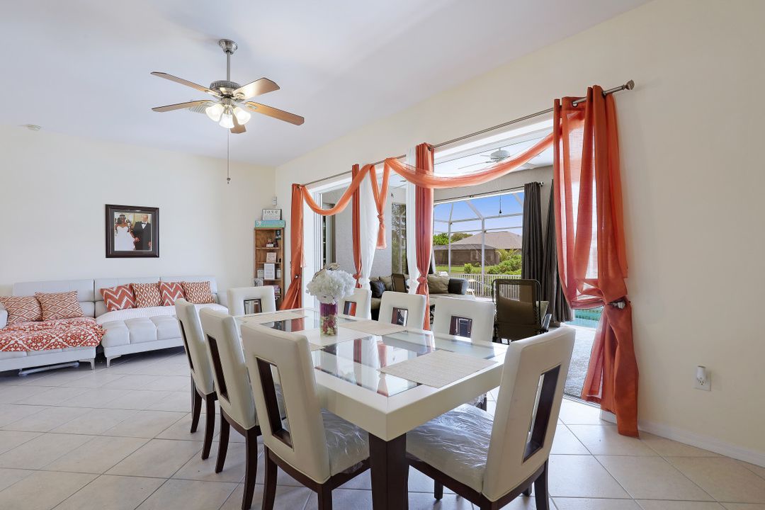 1409 SE 4th Pl, Cape Coral, FL 33990