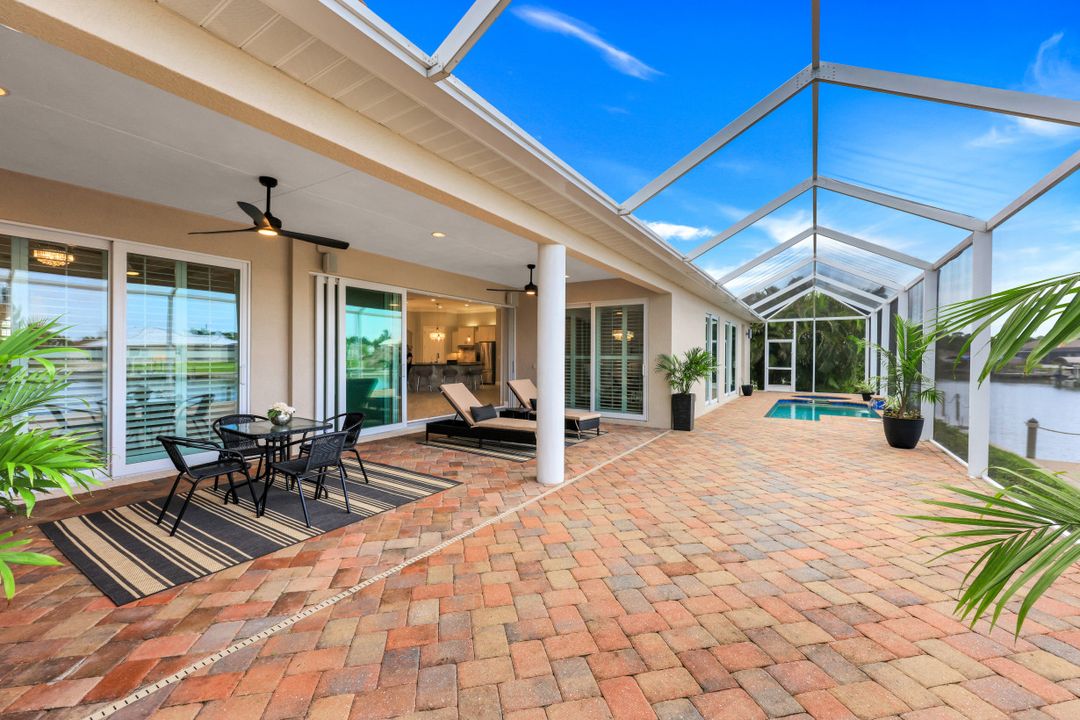 3026 SW 17th Pl, Cape Coral, FL 33914