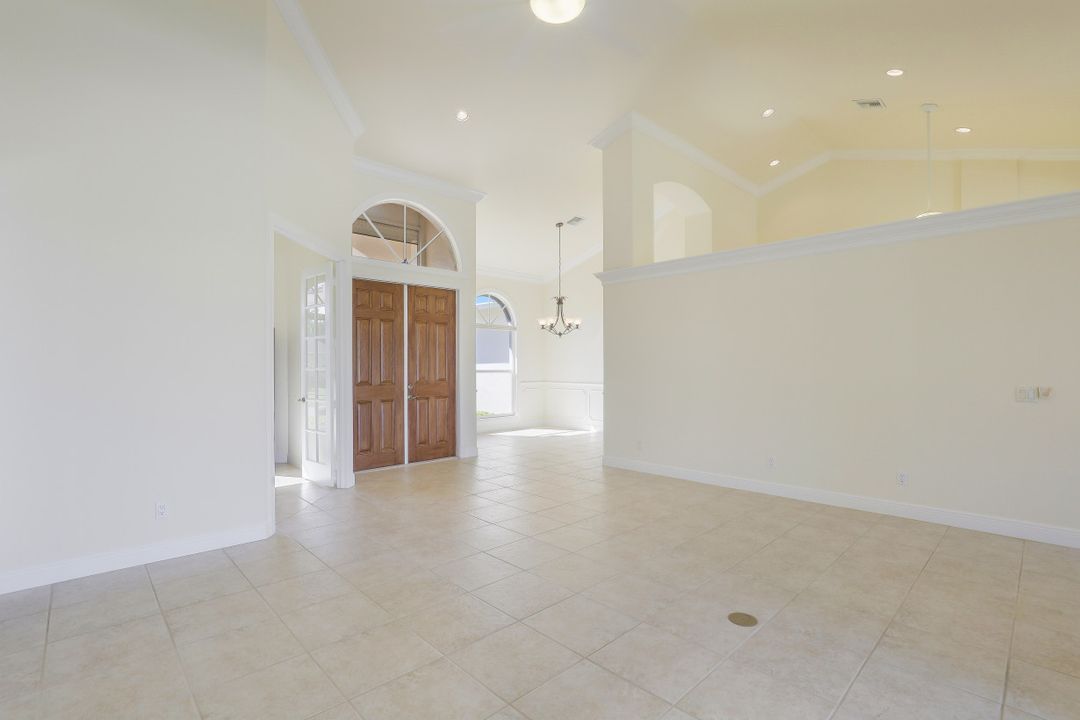 720 Lime Terrace, Marco Island, FL 34145