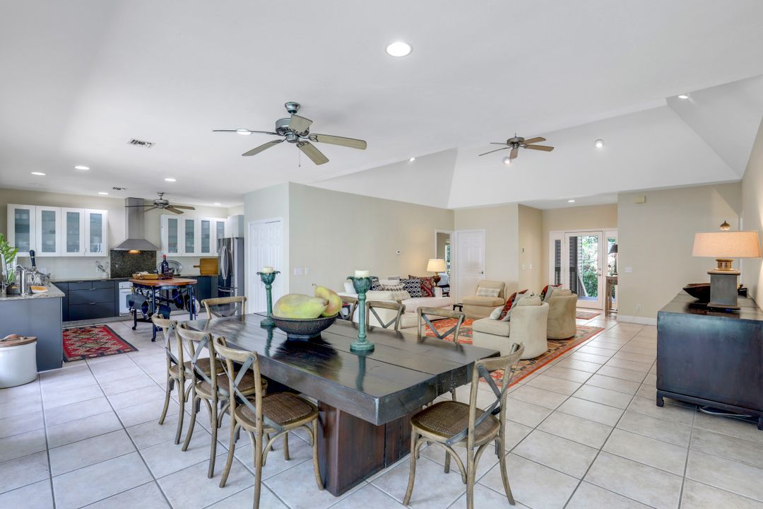 6180 Parkers Hammock Rd, Naples, FL 34112