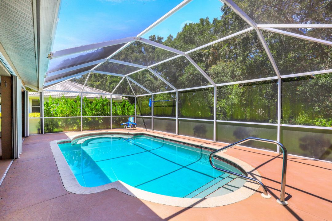 7516 Woodland Bend Cir, Fort Myers, FL 33912