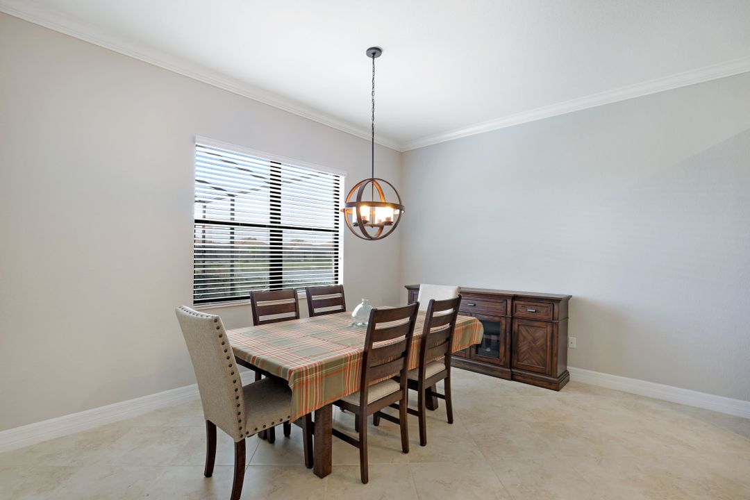 28100 Kerry Ct, Bonita Springs, FL 34135