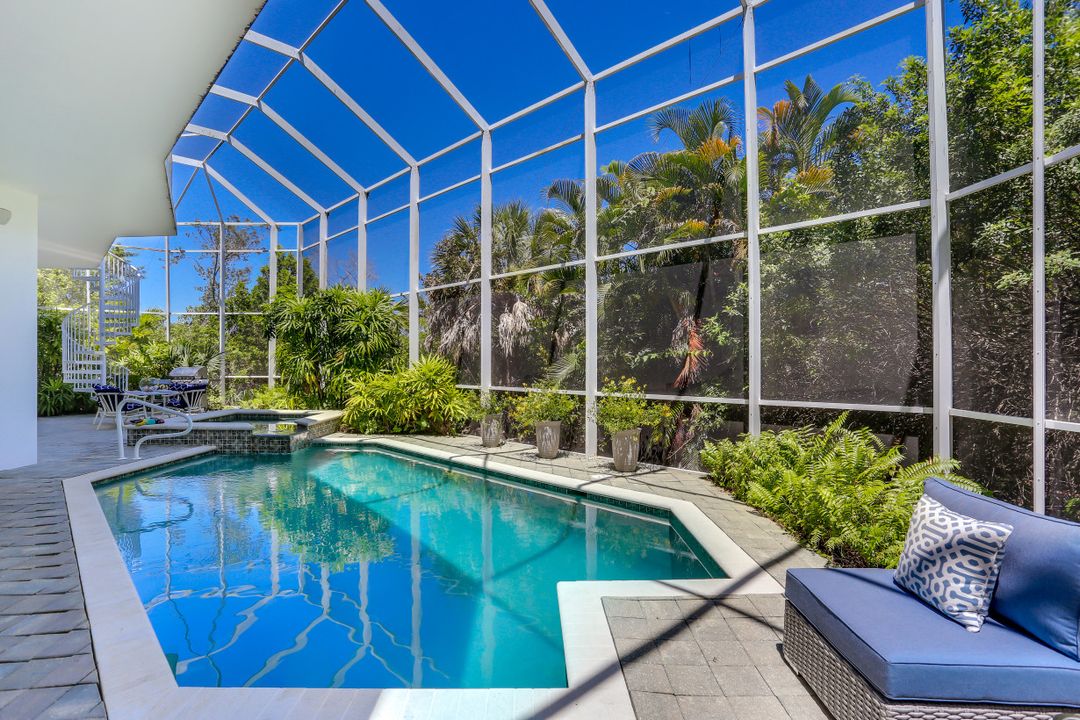 795 Waterside Dr, Marco Island, FL 34145