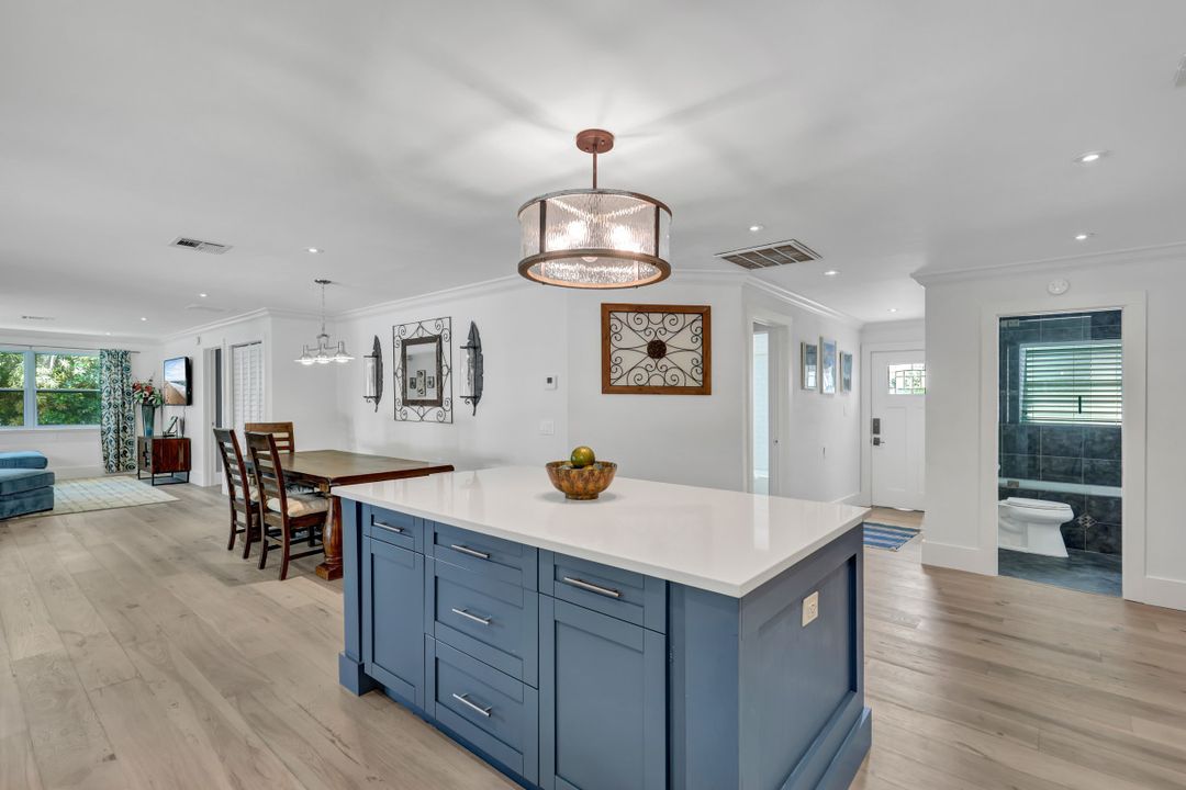 27300 Patrick St, Bonita Springs, FL 34135