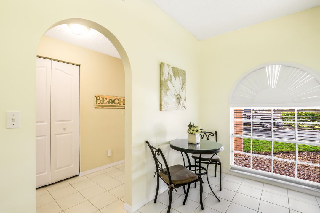 565 Augusta Blvd  #2-4, Naples, FL 34113