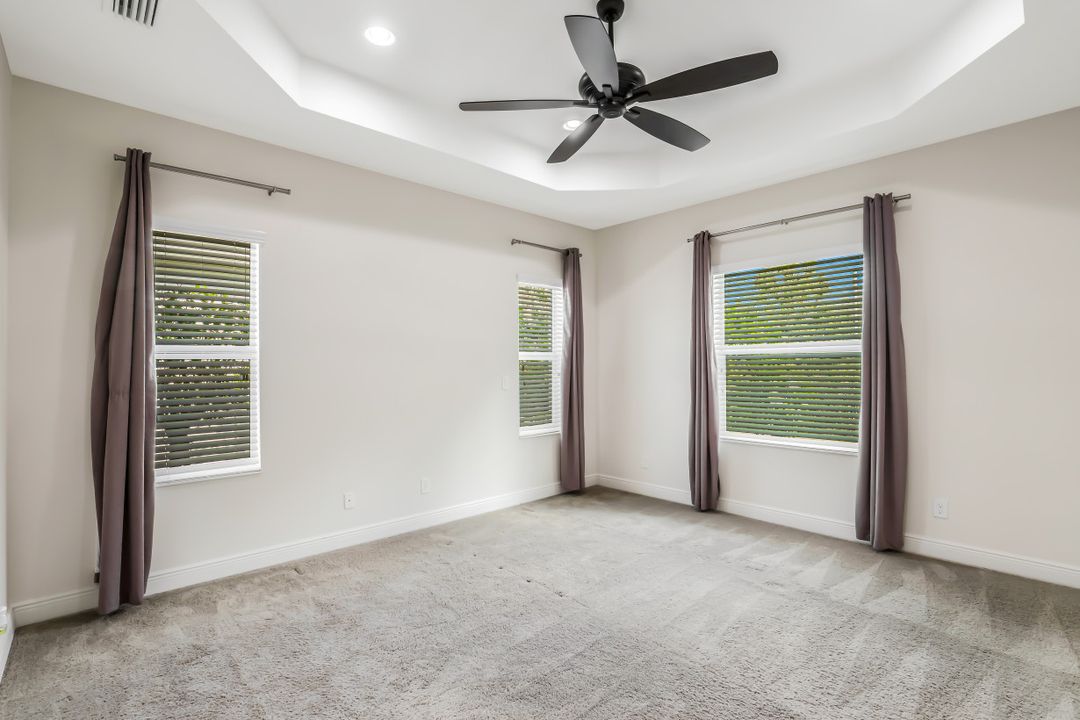 3625 Canopy Cir, Naples, FL 34120