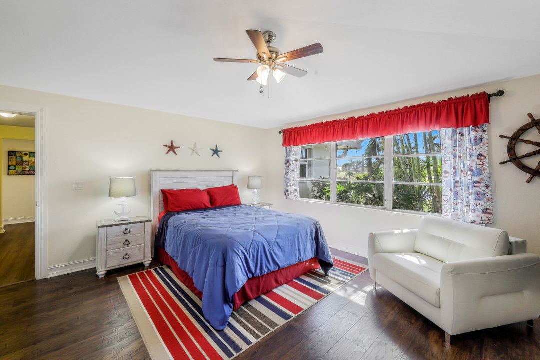 428 Nassau Ct, Marco Island, FL 34145