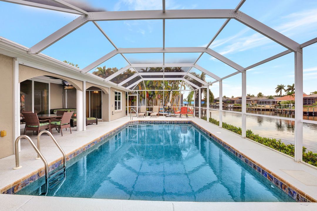 2130 SW 51st St, Cape Coral, FL 33914