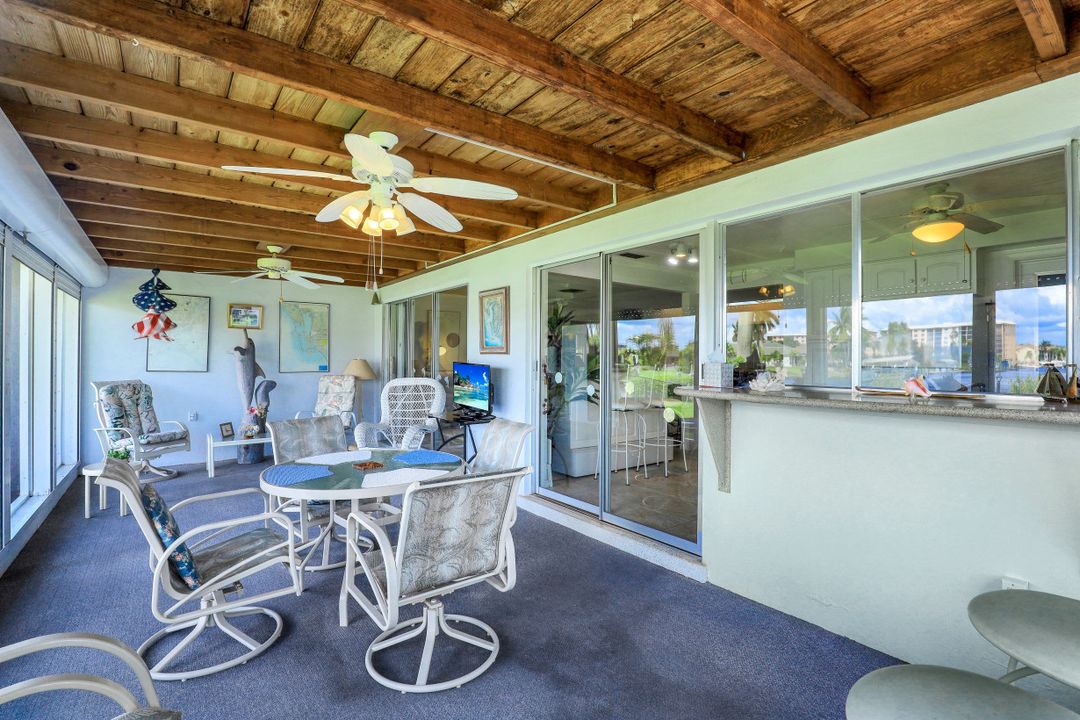 1923 SE 45th St, Cape Coral, FL 33904