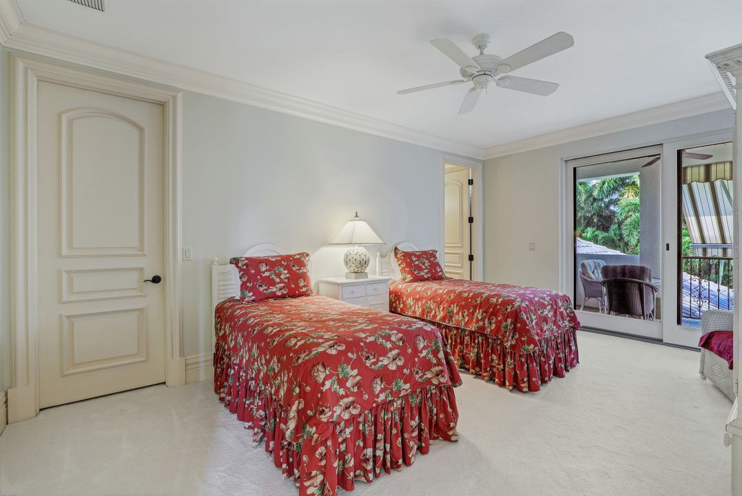 510 Anchor Rode Dr, Naples, FL 34103