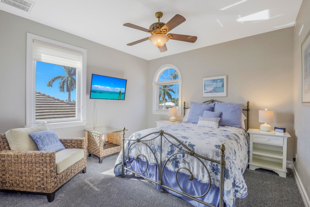 149 S Seas Ct, Marco Island, FL 34145