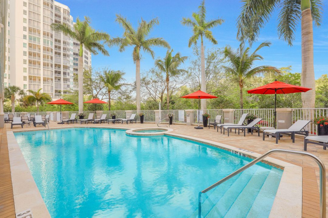 275 Indies Way #1501, Naples, FL 34110