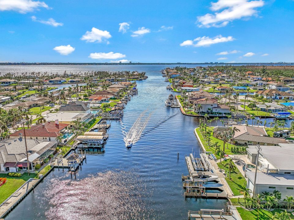 101 El Dorado Pkwy E, Cape Coral, FL 33904