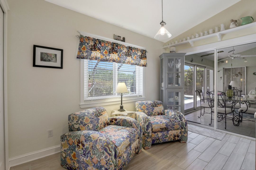 3015 SW 7th Ave, Cape Coral, FL 33914