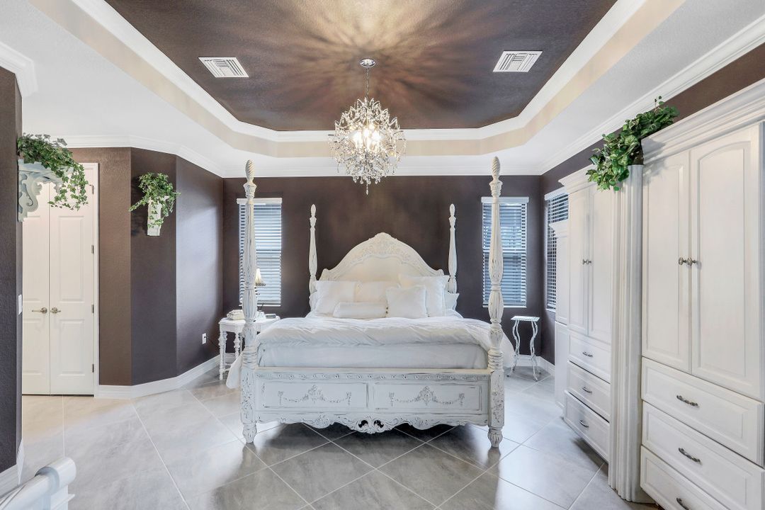 17130 Galway Run, Bonita Springs, FL 34135