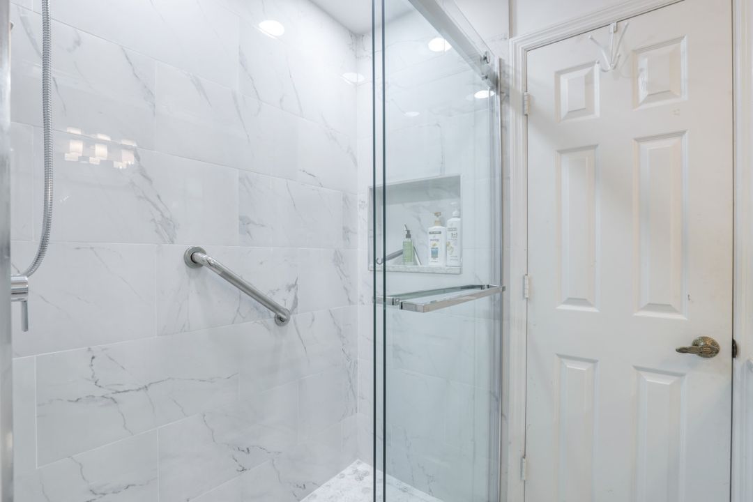 5605 SW 12th Ave #108, Cape Coral, FL 33914