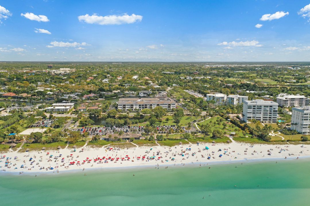 1400 Gulf Shore Blvd N #312, Naples, FL 34102