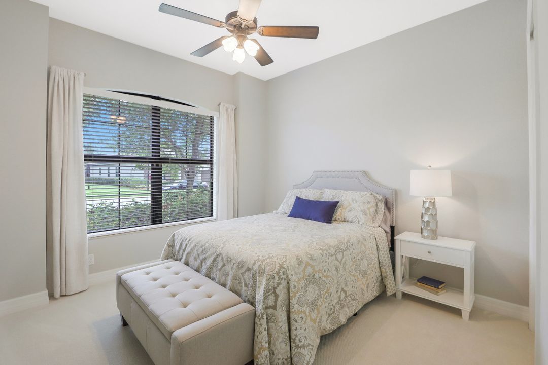 28520 Longford Ct, Bonita Springs, FL 34135