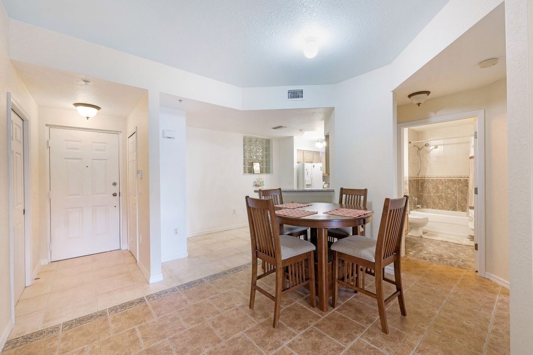 12515 McGregor Blvd #109, Fort Myers, FL 33919