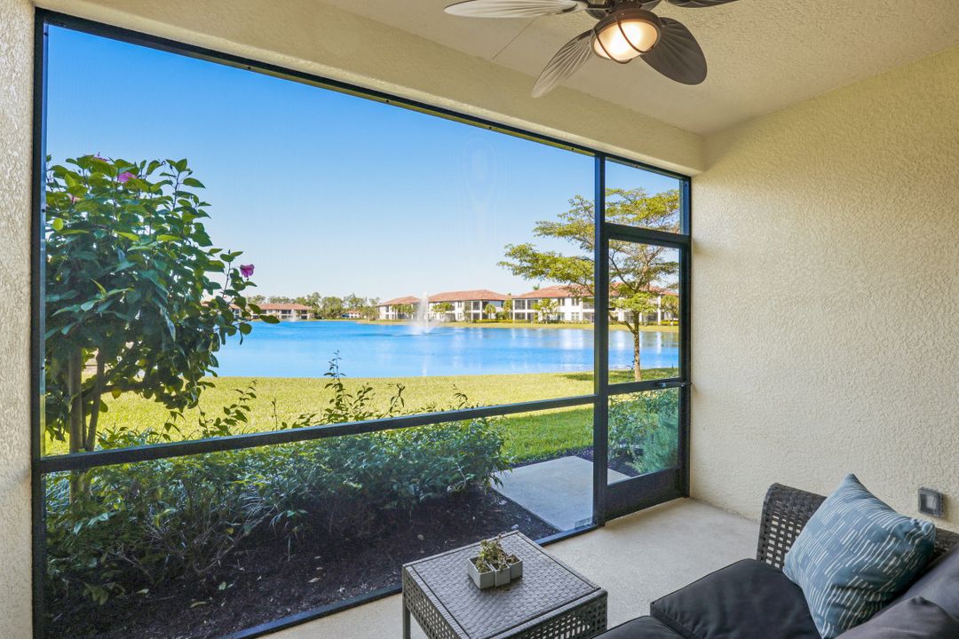 15126 Palmer Lake Cir #103, Naples, FL 34109